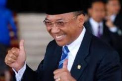 Jero Wacik gerah dengan...
