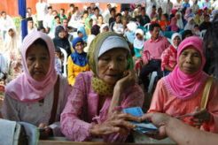 Bupati Hasto imbau warga mampu tolak BLSM