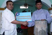XL beri bantuan perbaikan sarana ibadah di Karawang