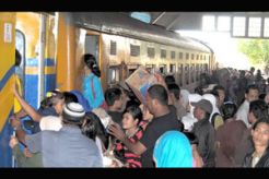 Kemenhub siapkan 46 rangkaian kereta tambahan