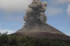 Rokatenda meletus 5 warga tewas