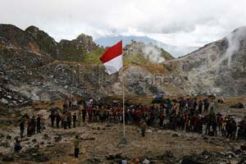 1.500 pendaki bakal upacara kemerdekaan di Semeru