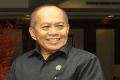 Biar terkenal, menteri...