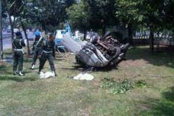 Diduga rem blong, bus tabrak Makodam IV/Diponegoro