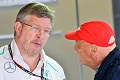 Lauda bujuk Brawn bertahan di Mercedes