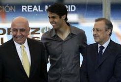 Kaka resmi berkostum Milan (lagi)