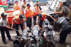 Parkir sembarangan, 120 motor digembosi