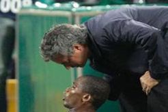 Mourinho sembur Etoo