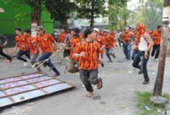 Pemuda Pancasila terlibat bentrok, 1 anggotanya luka bacok