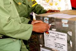 2 isi kotak suara Walengrang hilang
