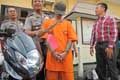 Bocah 17 tahun rampas motor & bacok korban