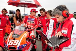 Ducati resmi tarik bos...