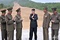 Jong-un tinjau pembuatan kapal perang baru Korut