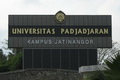 Unpad didorong buat...