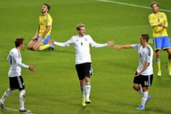 Hattrick Schurrle hantar Jerman libas Swedia