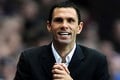 Bermental ciut, Poyet ancam coret pemain