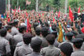 Dikepung buruh, Medan...