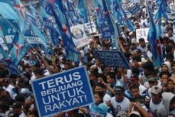 Ini indikator Demokrat bakal jadi partai tengah