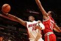 Kalahkan Bucks, Heat kembali menembus angka 100