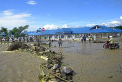 Terendam lumpur, Rumah Sakit Wasior lumpuh