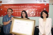 SAS Center hadir di...