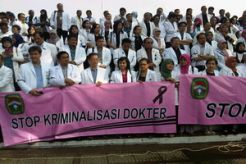 Dokter mogok kerja, ibu hamil terlantar