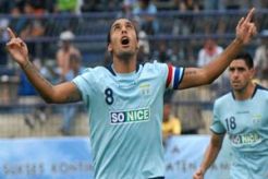 Arema beri nomor 8 Gustavo