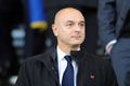 Suporter Spurs minta...