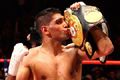 Khan klaim teken kontrak lawan Mayweather