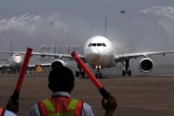 Musim libur berakhir, wisatawan tinggalkan Bali