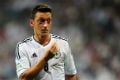 Mesut Oezil pemain terbaik Jerman 2013
