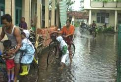Banjir rendam banyak sekolah di Pekalongan