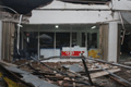 Bangunan Indomaret di Pamulang roboh