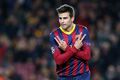 Pique bawa Barca unggul sementara