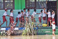 Sekolah diliburkan,...