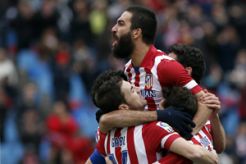 Atletico beri tekanan Barca usai lumat Vallecano