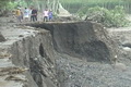 Jalan Jombang-Kediri putus, sawah tertutup pasir 2 meter