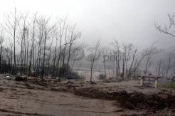Waspada, Gunung Kelud terus diguyur hujan