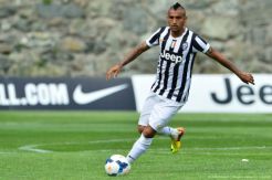 Dilirik Madrid, Vidal tetap setia kepada Juventus