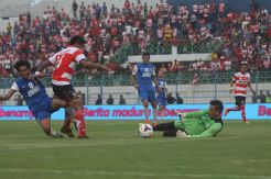 Nyali Persepam teruji di kandang musuh
