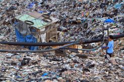 Disiplin sampah, warga sepakati denda Rp500 ribu
