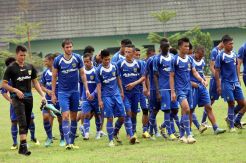 Masa tenang Pemilu, Persib tur ke luar negeri