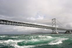 Medvedev perintahkan pembangunan jembatan Rusia-Crimea