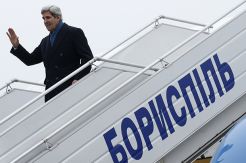 Kerry tiba di Kiev untuk bahas bantuan ekonomi