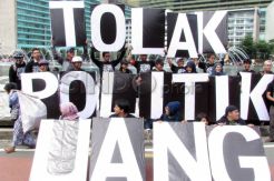 Politik uang hambat lahirnya sosok pemimpin yang diharapkan