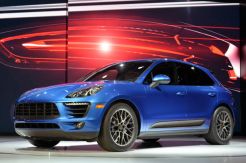 Porsche Macan pakai tiga jenis ban Michelin