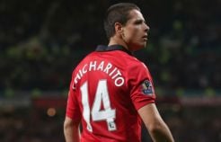 Sukses dapat Vidic, Inter incar Chicarito