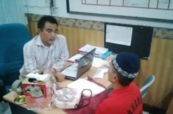 Mengaku bisa gandakan uang, pedagang daster tipu ibu & anak