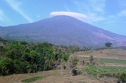 Kementerian ESDM: Gunung Ciremai dilelang, bukan dijual