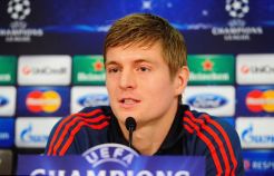 Toni Kroos ingin hengkang ke MU